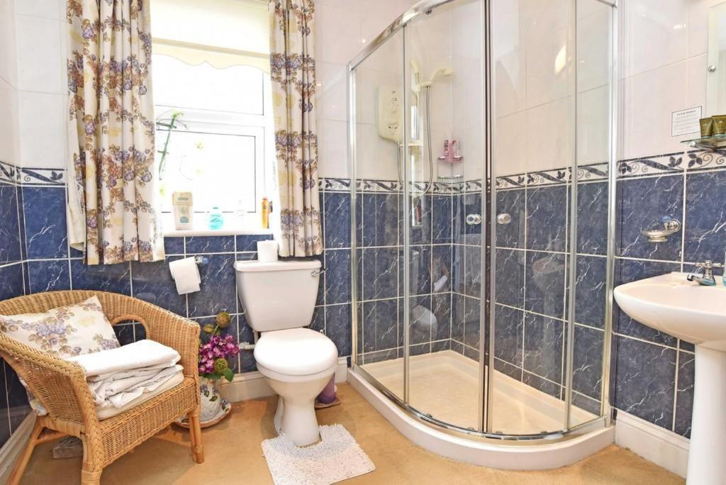 Sherwood House Hotel Harrogate Bagian luar foto