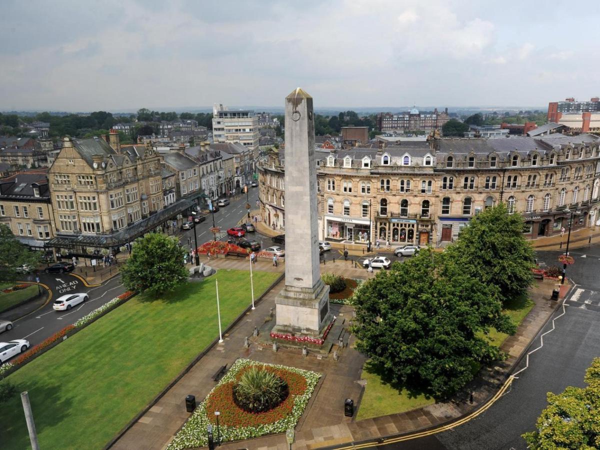 Sherwood House Hotel Harrogate Bagian luar foto